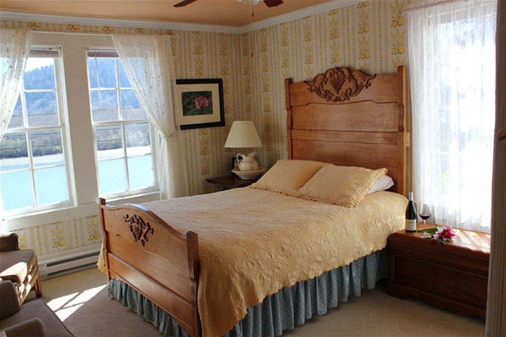 The Historic Requa Inn Klamath Eksteriør bilde