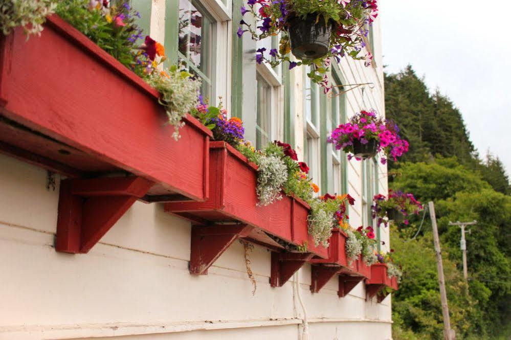 The Historic Requa Inn Klamath Eksteriør bilde